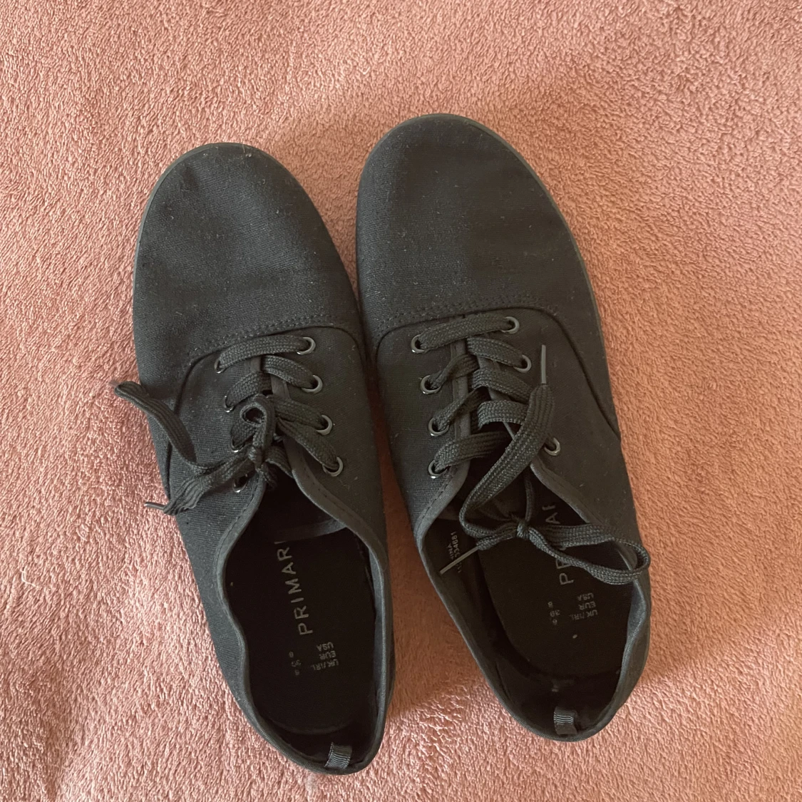 Svarta sommarskor  - 91