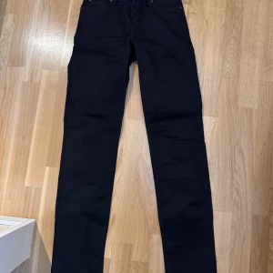 Leejeans - Raka jeans. Knappt använda. 