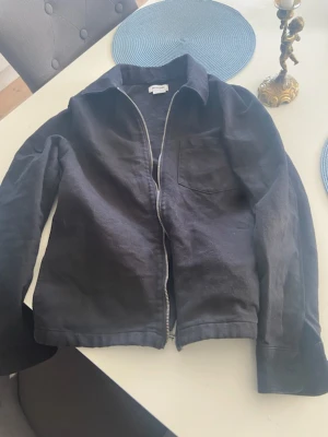 Overshirt  - Storlek xs fint skick 