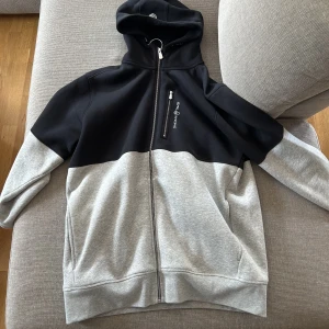 Sail racing ziphoddie - Skick-10/10 aldrig använd  Storlek xxl