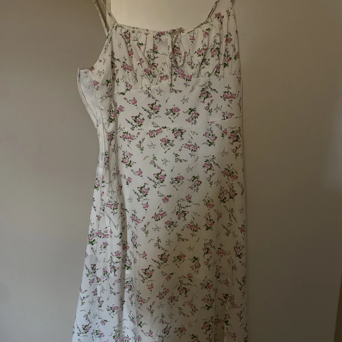 Blommig klänning - 90