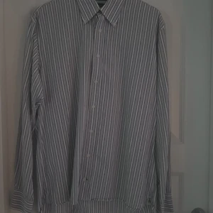 Tommy hilfiger skjorta i storlek Large - Tommy Hilfiger skjorta i storlek L