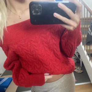 Stickad tröja - Såå mysig och snygg stickad tröja perfekt nu till hösten 