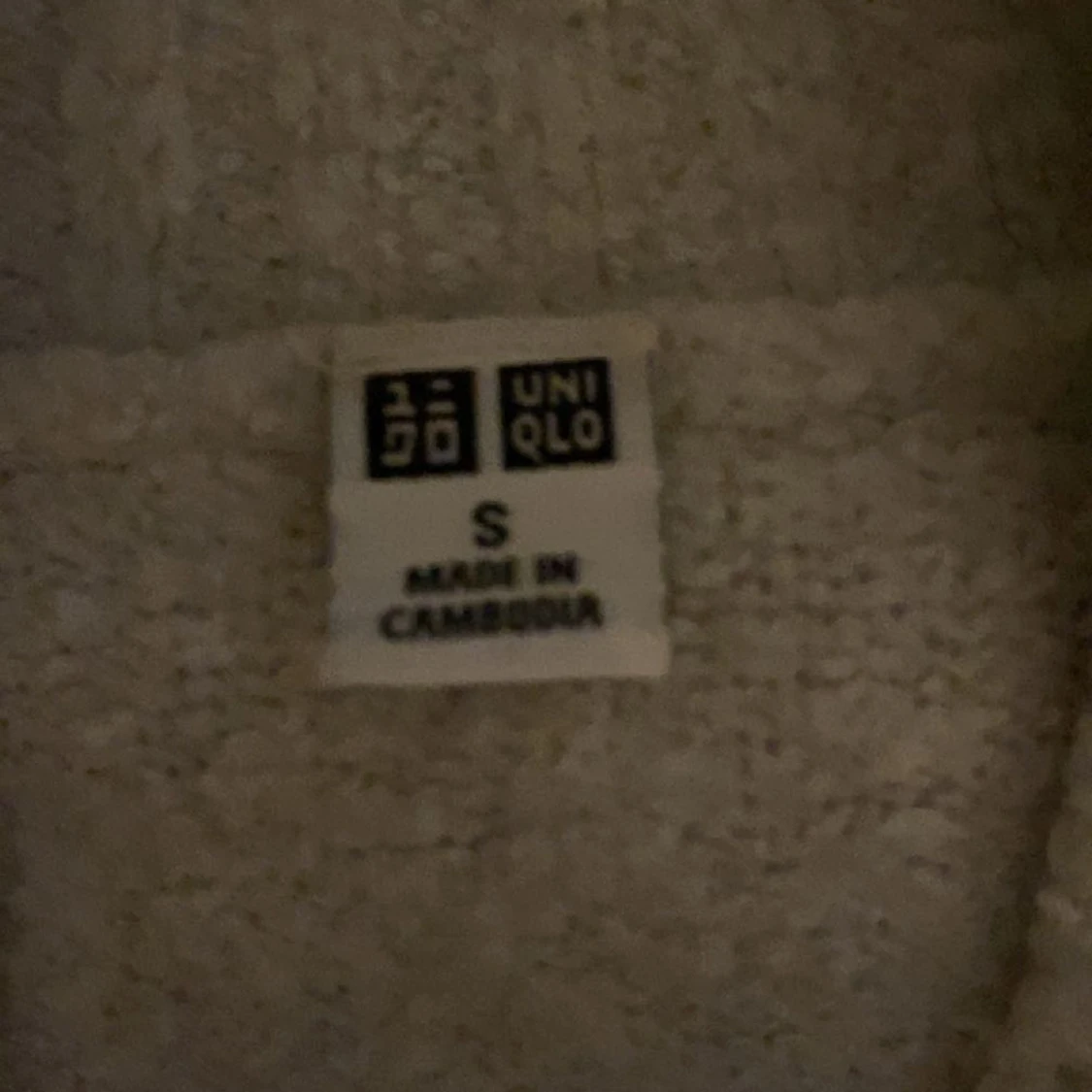 Stickad tröja  - 90