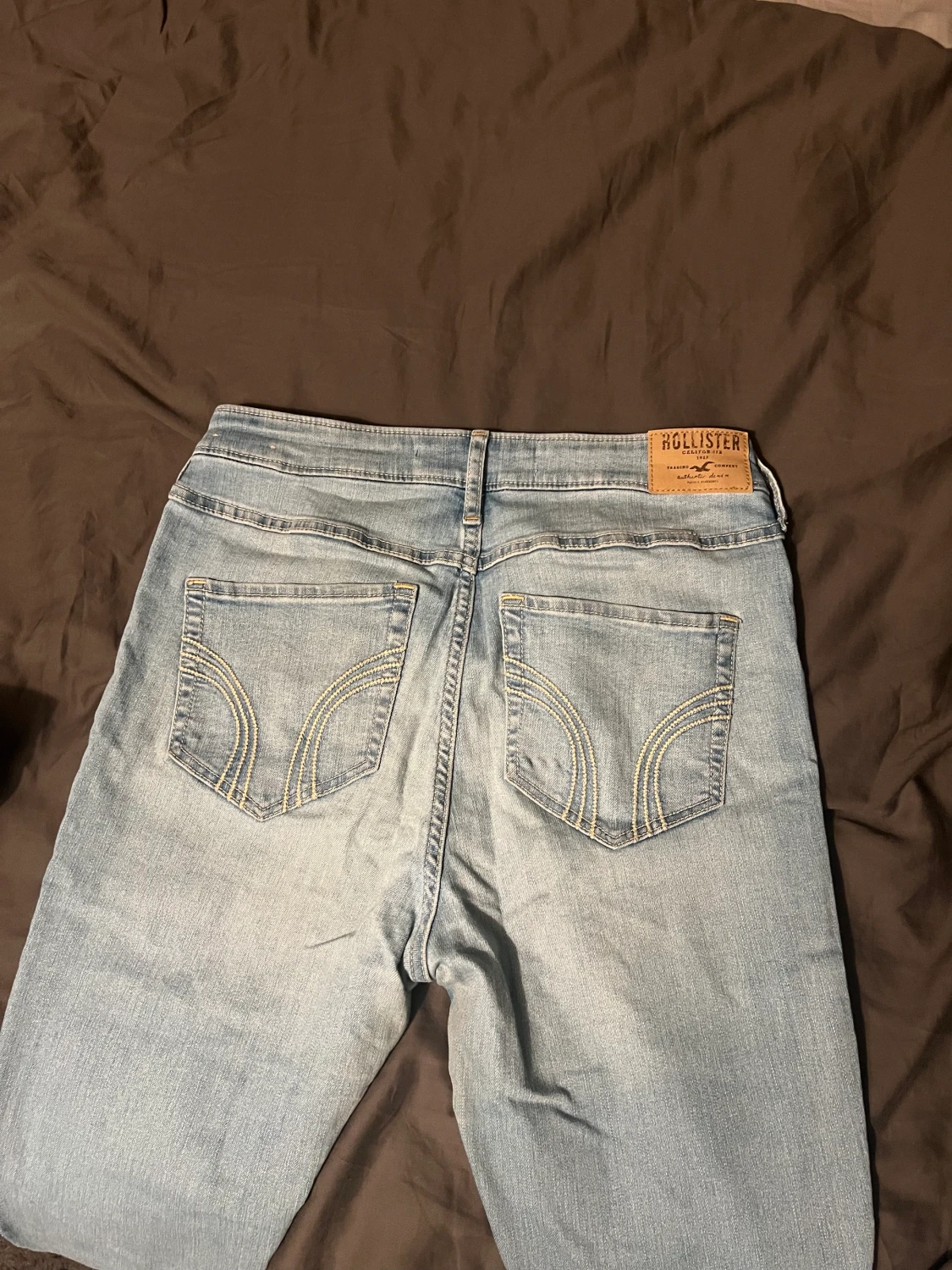 Hollister skinny jeans