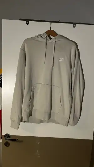 Skön Nike hoodie i bra skick Nypris 600