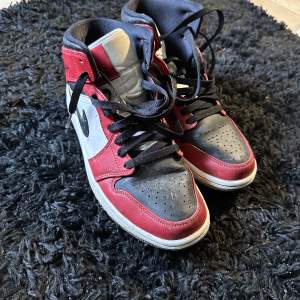 Nike Jordan mid,  Använda i gott skick