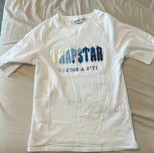 Trapstar summerset - Trapstar tröja och shorts