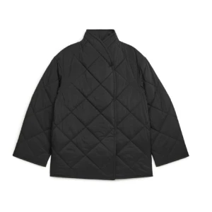 Arket jacka  - Den perfekta arket jackan som passar till allt!💞💞 Helt oanvänd  Nypris: 1500 