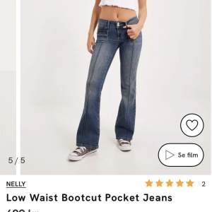 Intressekoll på dessa jättefina jeans. Fint skick. Köpte för 700 men vet inte vad jag vill sälja för. Skriv om ni vill ha fler bilder