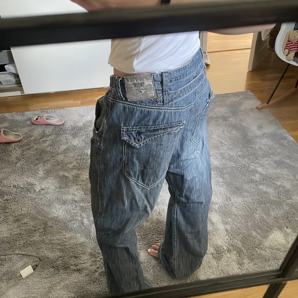 Asballa baggy jeans. Hör av er vid frågor :D. Jeans & Byxor.