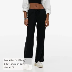 Linnebyxor - Svarta linnebyxor från hm.💞💞