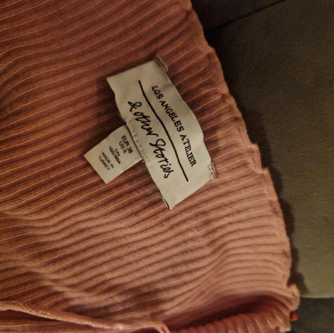 Linne & Other stories - 90