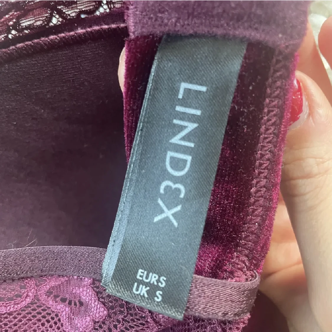 Bralette i sammet  - 91