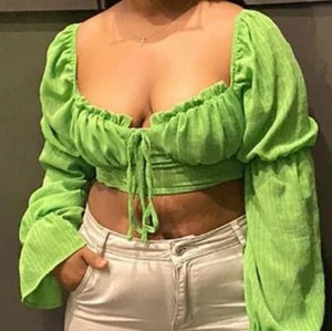 Fin - Toppen jätte fin och sitter bra om du har s m i stolek 