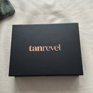 Tantevel  - Säljer detta tanrevel kitt helt oanvänt vann det, men har tyvärr redan en. Ny pris 800 på tanrevels egna sida säljer för 500kr