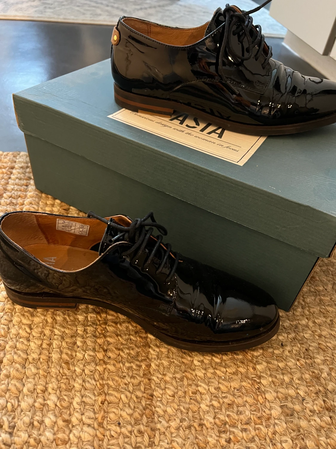 Lackskor från DASIA - 90