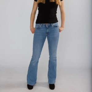 Bootcut jeans  - Snygga bootcut jeans