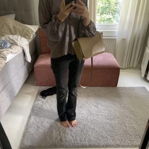 LTB Jeans - SUPER SNYGGA LTB jeans !!!!!! I nytt skick och knappt använda💓Utsvängda Low rise jeans