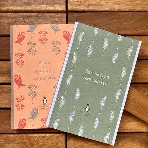 Jane Austen Böcker - Två böcker från Jane Austen. Pride & Predjudice och Persuasion, olästa.