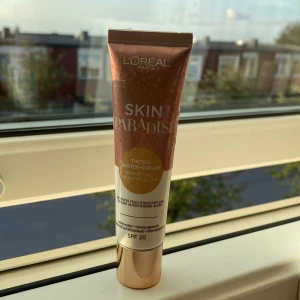 Foundation? - Aldrig använd eftersom jag fick fel färg💕 Hör av dig om fler frågor💓