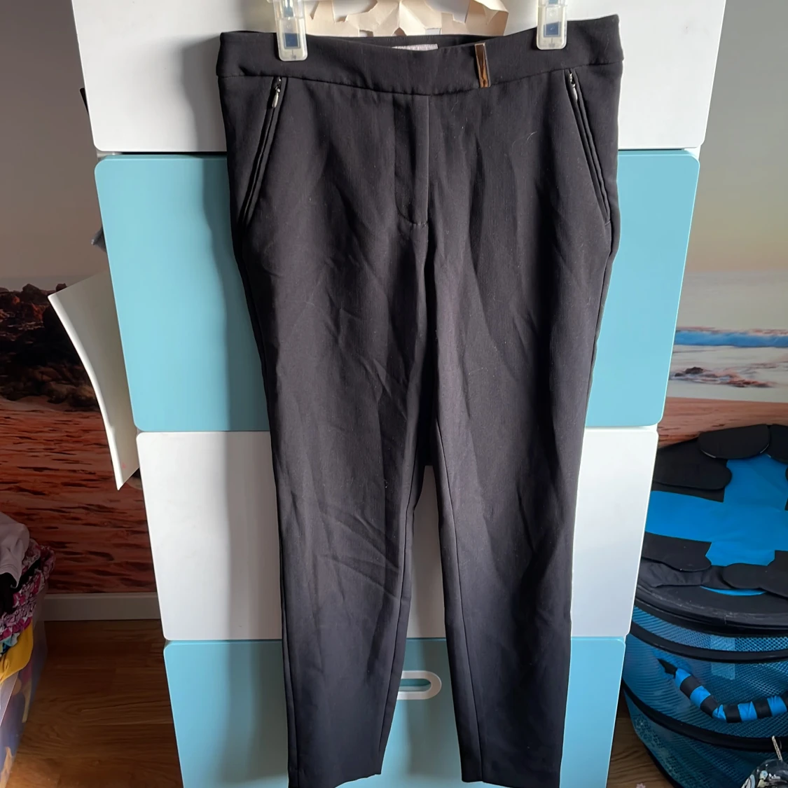 Svarta kostymbyxor  - 90