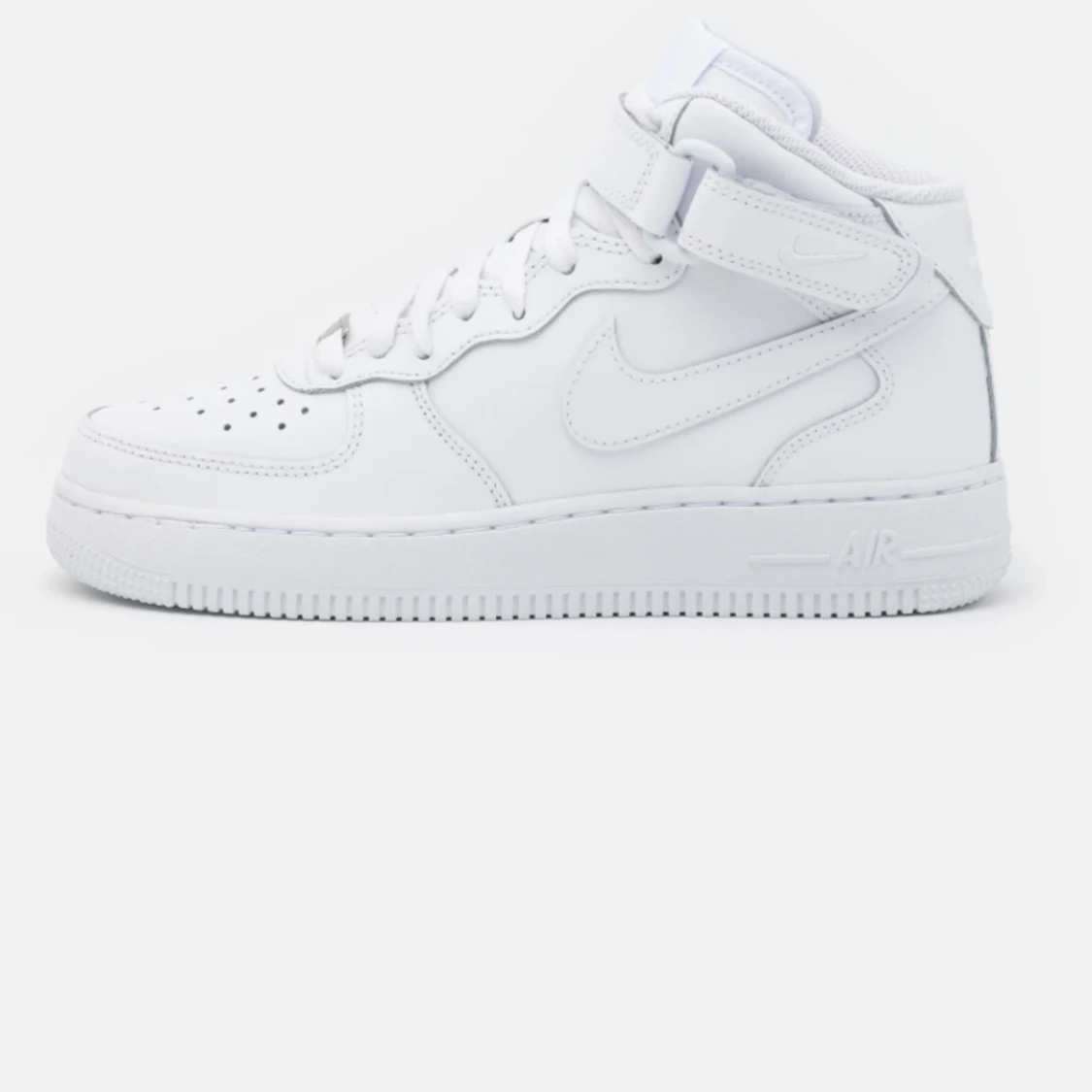 Jättefina air force high