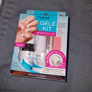 Nagelkit - Helt ny nagelkit, ingår allt för att bygga salongs liknande naglar hemma🦋
