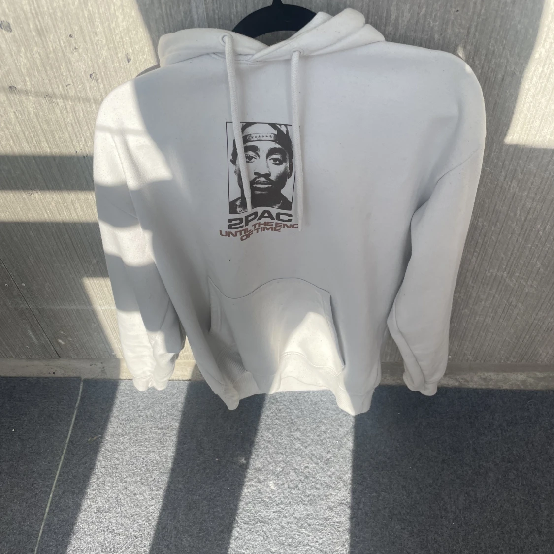 2 pac hoodie  - 91