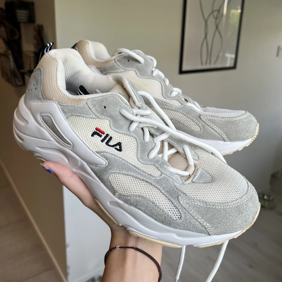 Fila skor