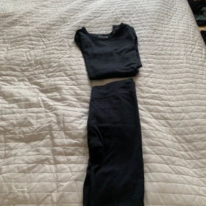 Tränings set - Ett fint lika  set från hm nu. 