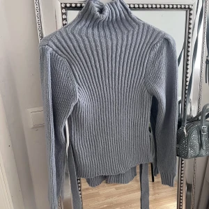 Tröja - Superfin stickad tröja perfekt till hösten!🍁