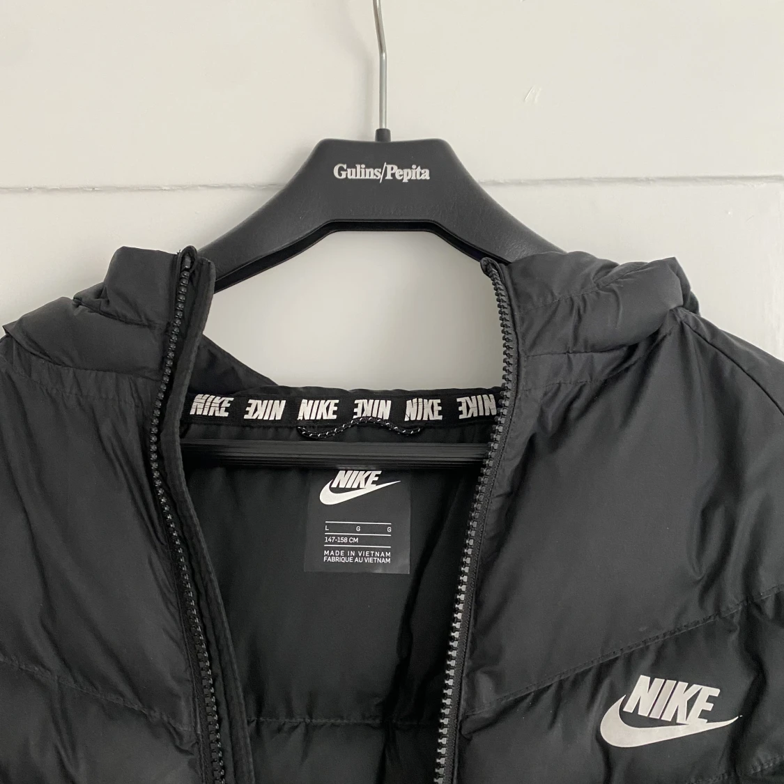 Nike Jacka 147-158 cm (L) - 91