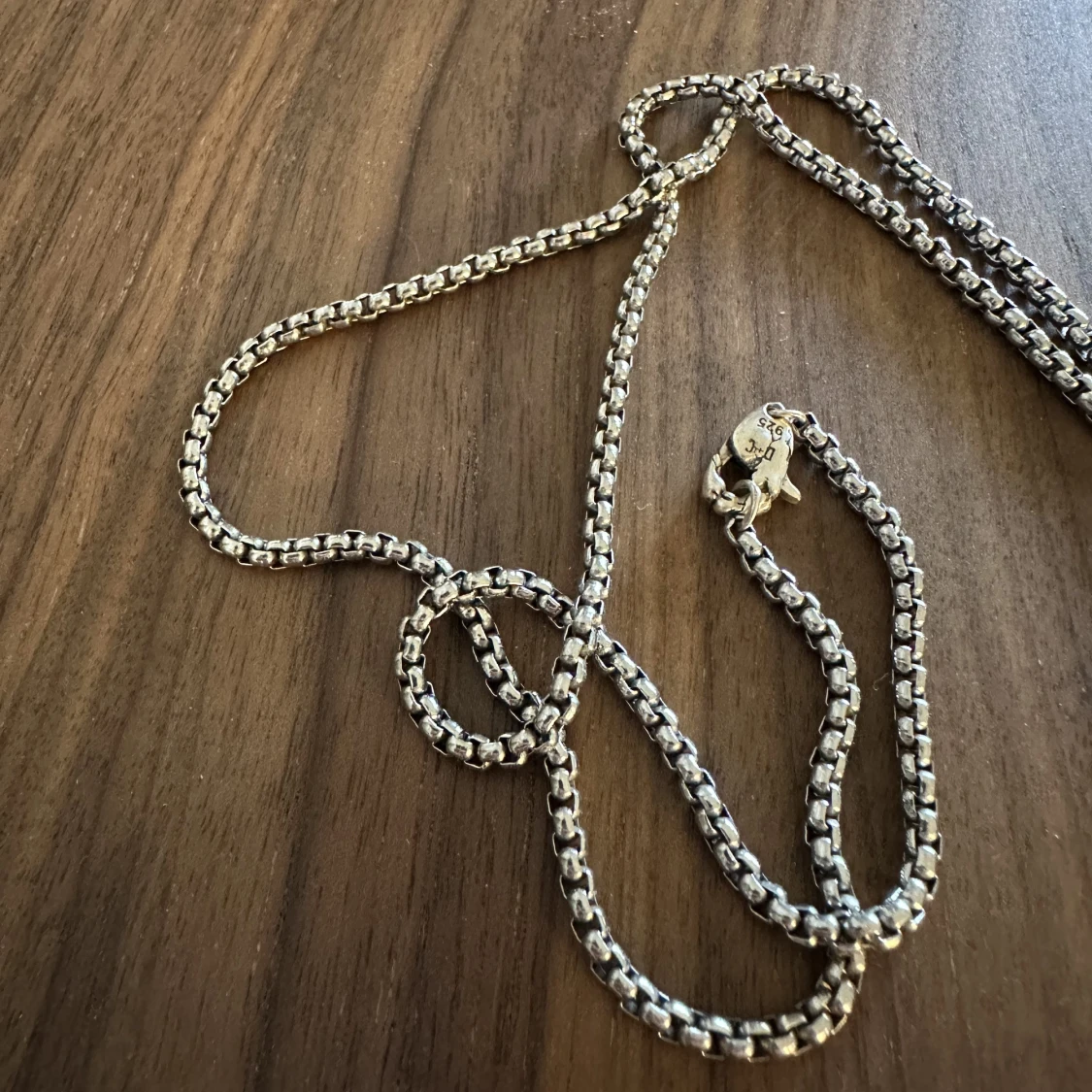 Halsband / kedja med Sten i - 90