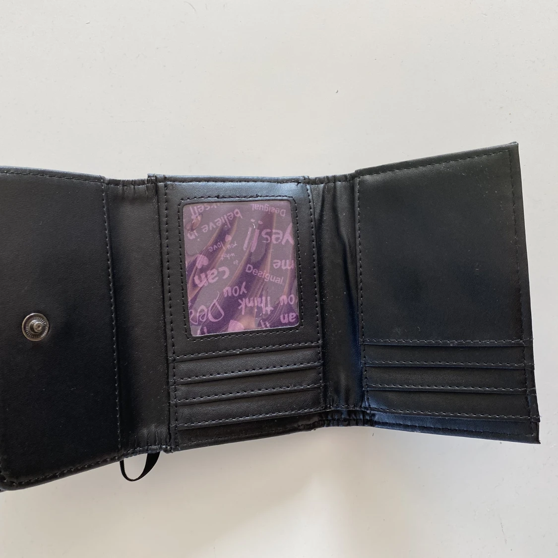 Plånbok från desigual  - 91