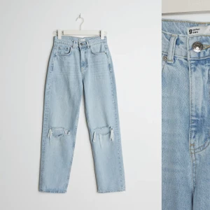 Jeans - Säljer ett par jättefina jeans från gina. Köpte i fel storlek så de är aldrig använda och har även prislappen kvar. Nypris:499kr