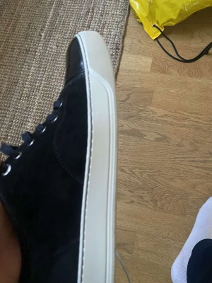 Lanvin - Säljer mina lanvins strlk uk 9 43/44  Con 7,5/10 byten sökes också