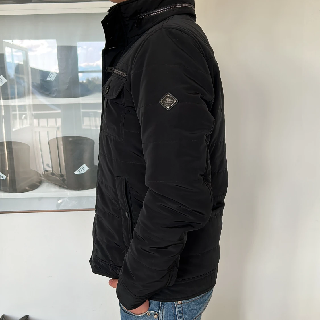 J.Lindeberg Jacka  - 90