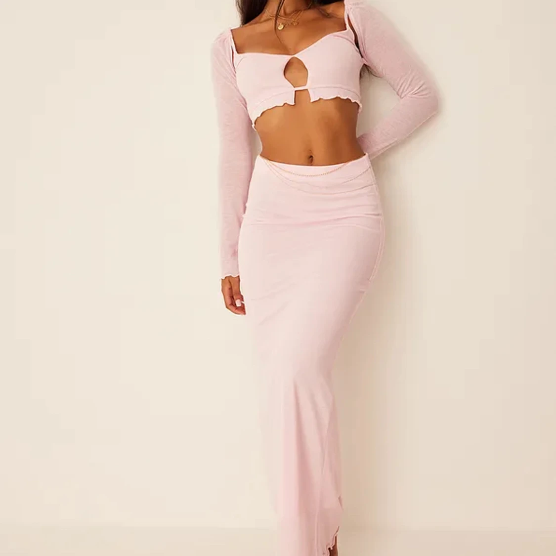 nakd rosa gulligt sett