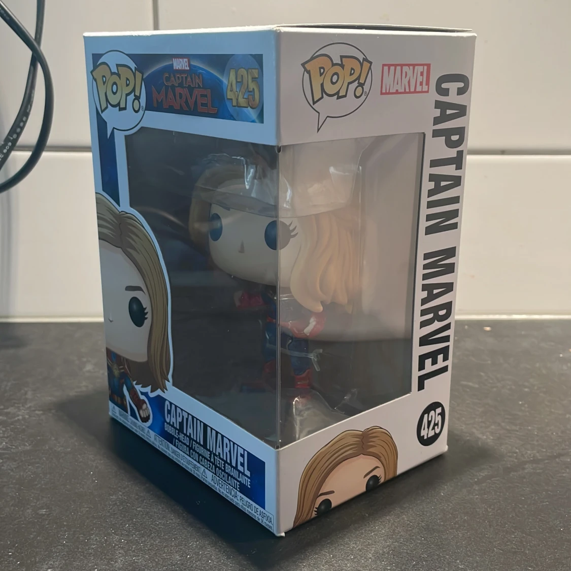 Captain Marvel pop Figur - 90