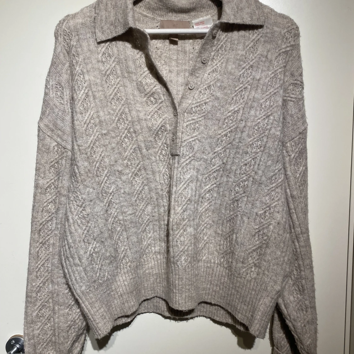 Stickad långärmad ☁️ - 90