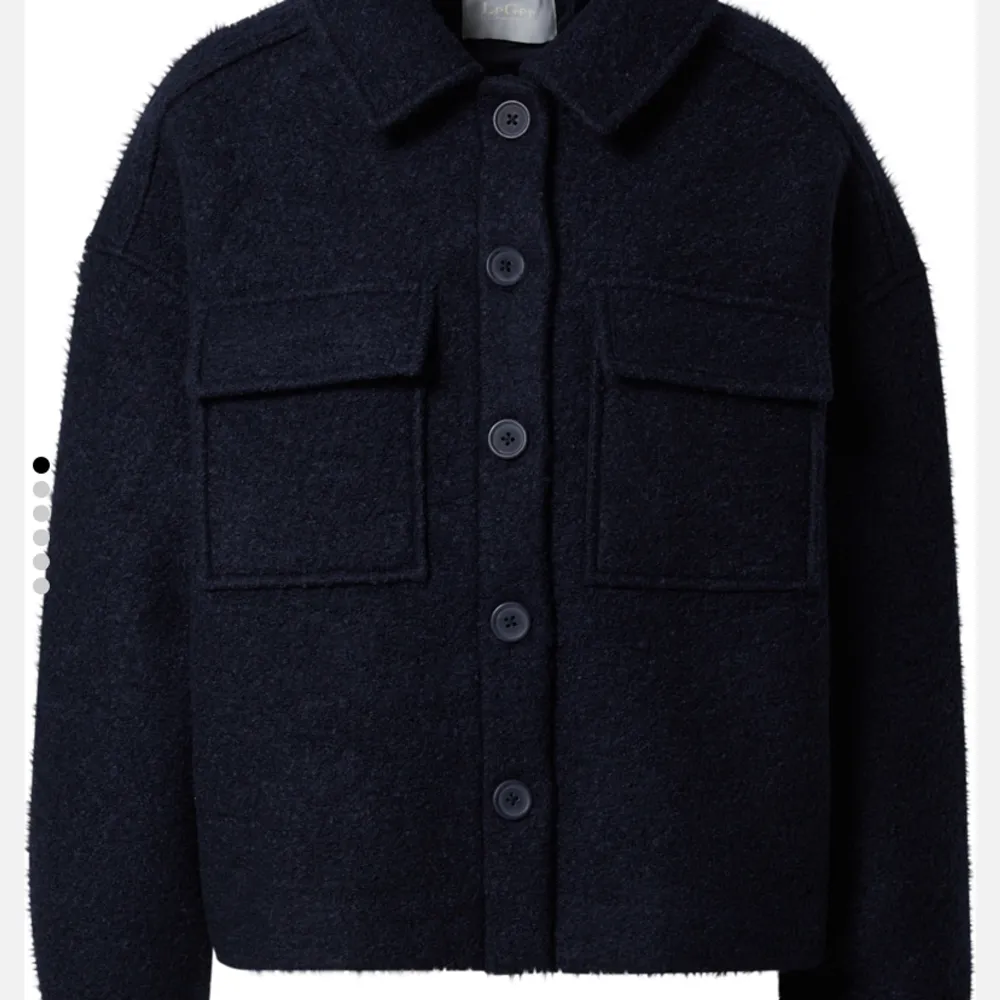 Säljer nu denna super snygga jacka från LeGer by Lena Gercke köpt på About you förra vintern 💕nypris är ca 1100kr och den är slutsåld i S på hemsidan! Den är i fint skicka . Jackor.
