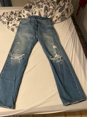 Levis 501 - Helt nya Levis jeans använts en gång men va inget för mig. Storlek: W34 L32