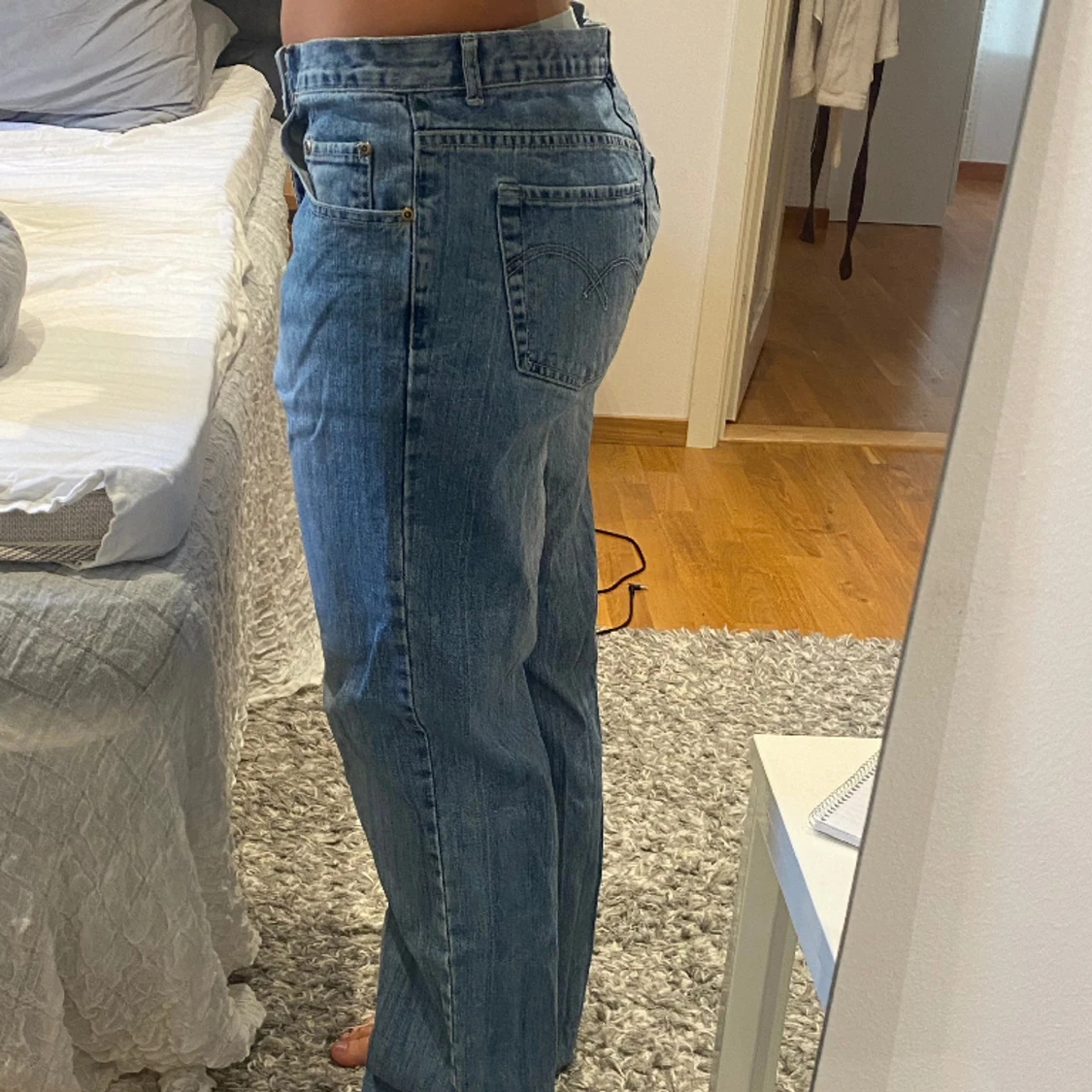 Ljusblå jeans, super sköna!  - 90