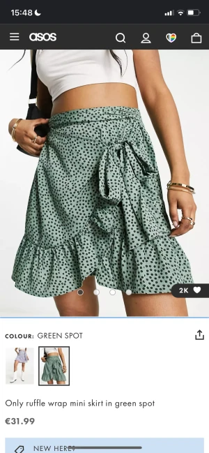 Omlottkjol  - Säljer denna super härliga omlottkjol då den inte kommer till användning längre. Köptes förra året och använt ca 10 gånger. Inga tecken på användning. Pris pluss frakt ! (Tryck gärna på köp nu) 