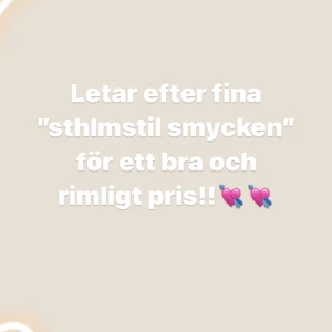 Söker smycken!! - Jag söker ”sthlmstil smycken” för ett bra pris!🫶🏼 Köper gärna från privat företag!💘(Helst silvriga)🩶