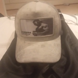 Chrippa Keps - Chrippa Keps  Helt ny Använd 2-3 gånger Skick 10/10