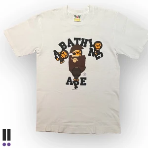 bape x baby milo tee -  ball bape x babymilo t-shirt🙉🐒ÄKTA🙈FRÅN 2009💜pit to pit, 42cm💜längd, 57cm