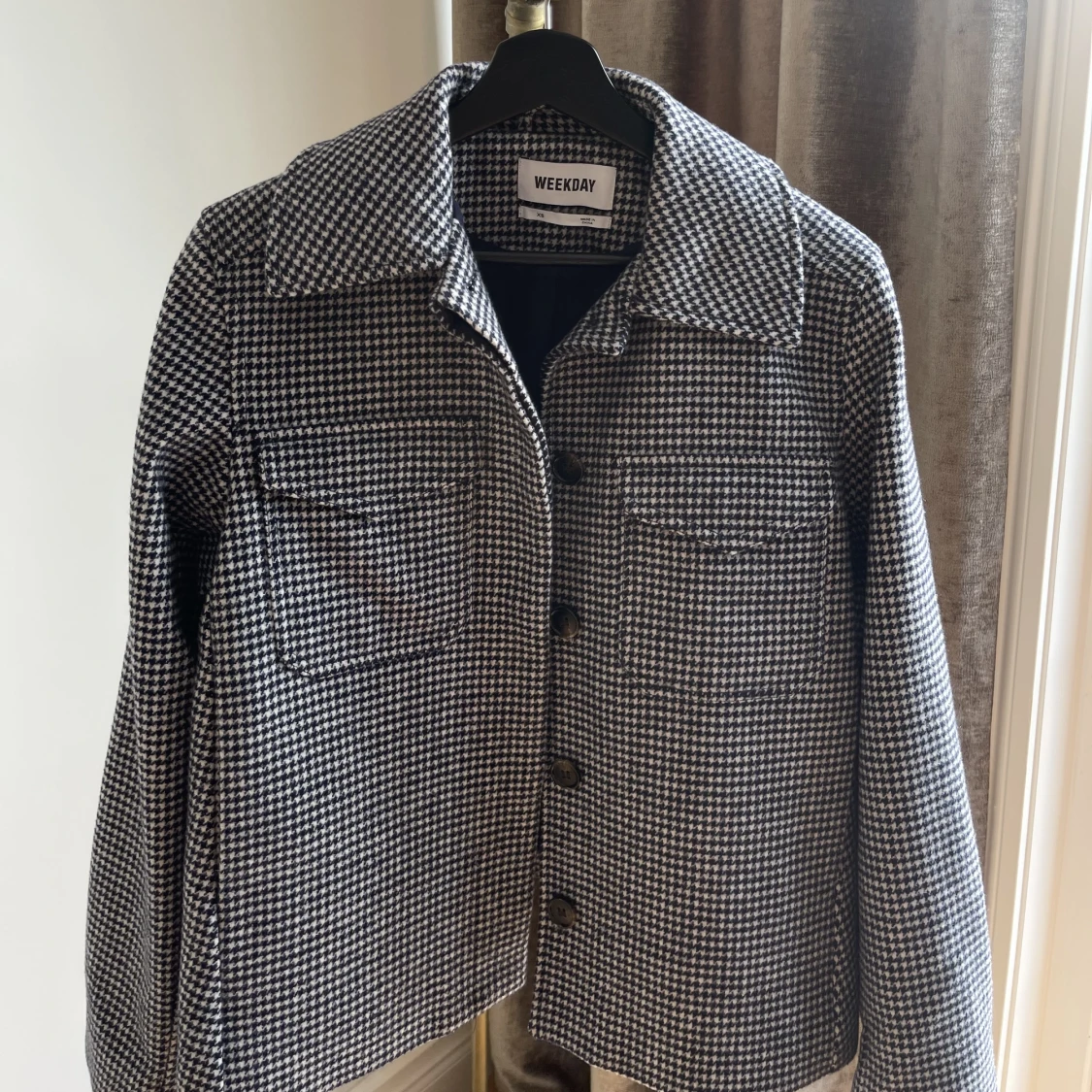 Rutig jacka från weekday