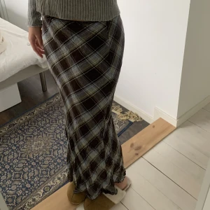 Vacker mönster Maxi kjol 💫 - Fin gullig lång kjol med mönster 💫